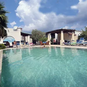 Aura Hotel Vulcano (Isola)